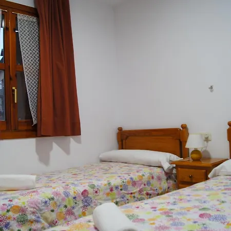 Lh Apartamento Ball Benas 32 Apartment Benasque
